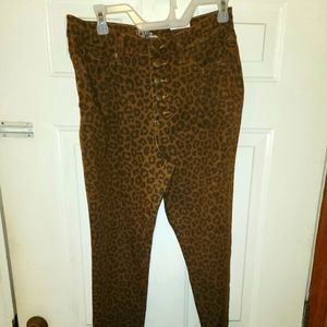Time and Tru Ladies Stylish Slacks - Size 12
